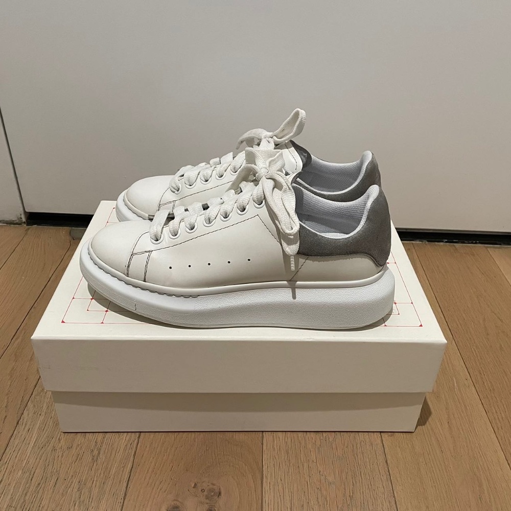 Alexander McQueen Men's Oversized Leather Platform Sneakers Gray